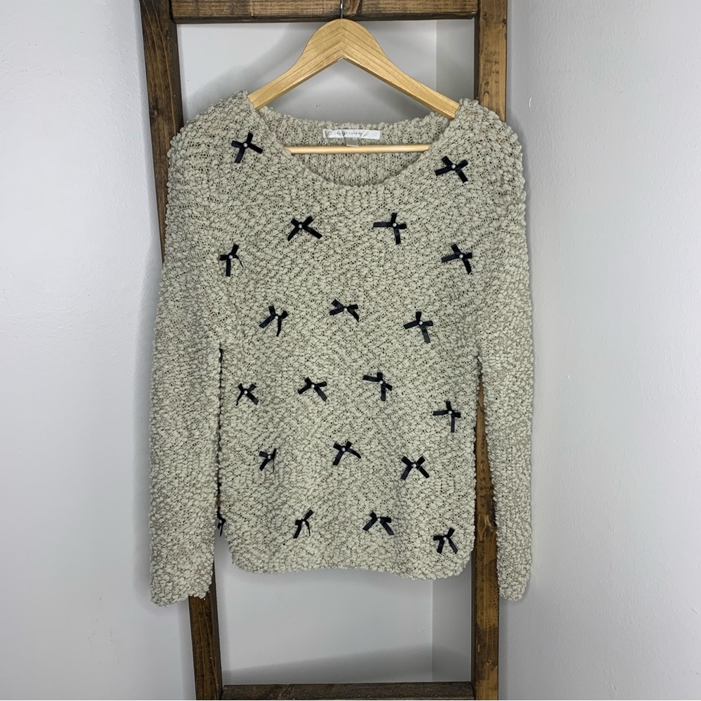 Lauren Conrad Cozy Cream Sweater with Black Accents Size M